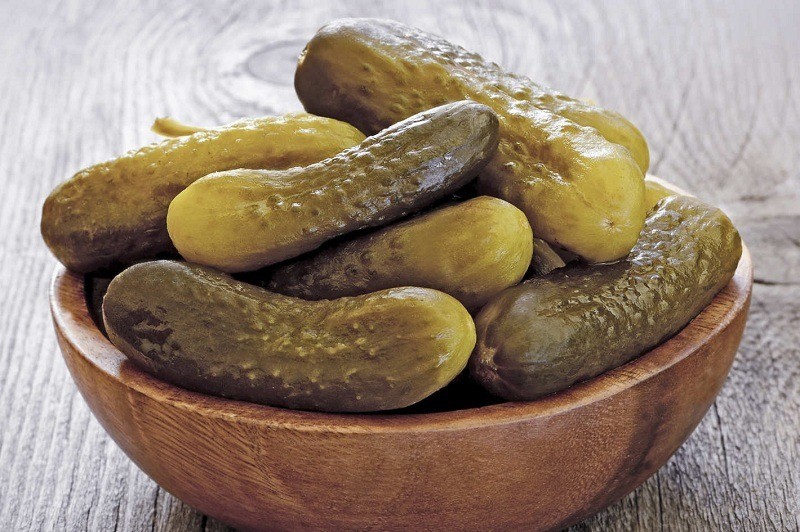 Can-dogs-eat-pickles-1